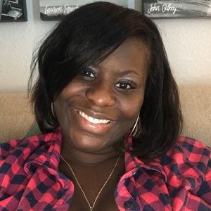 Meet your Posher, Tinesha